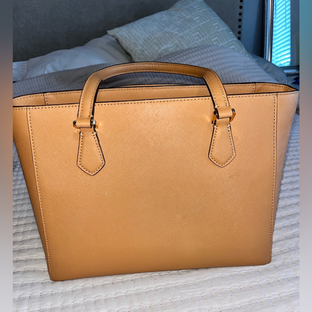 Tory Burch Robinson small tote - Picture 2 of 8